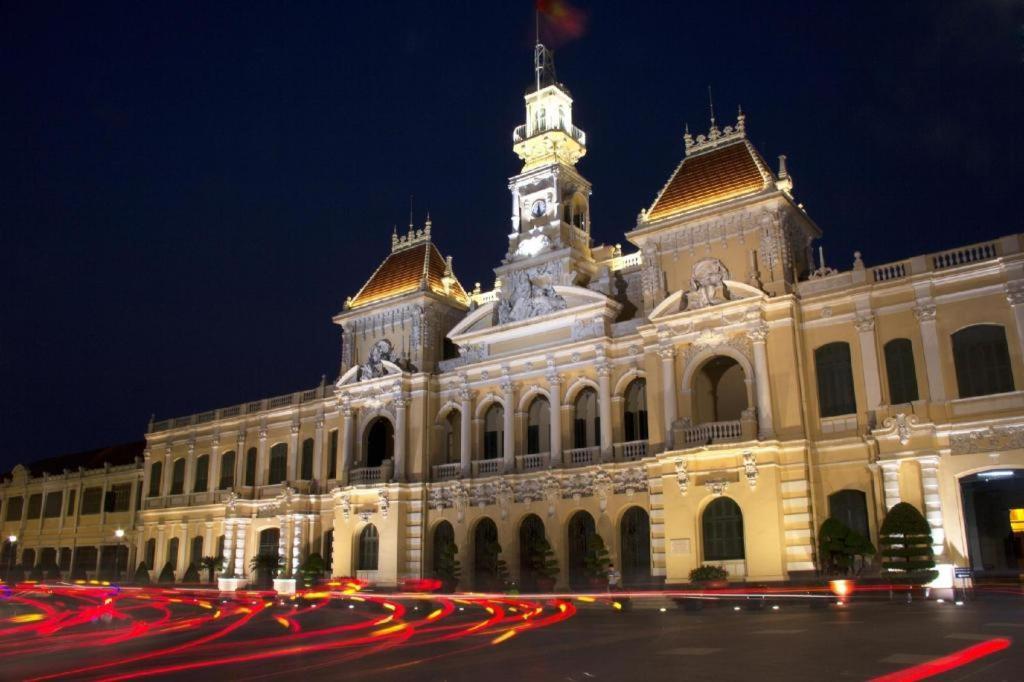 Grand Silverland Hotel Ho Chi Minh City Bagian luar foto