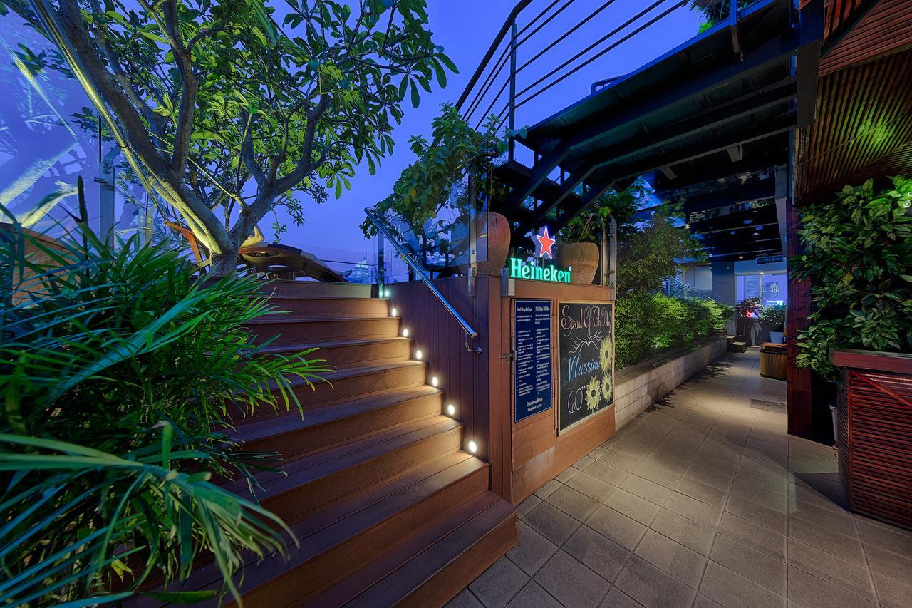 Grand Silverland Hotel Ho Chi Minh City Bagian luar foto