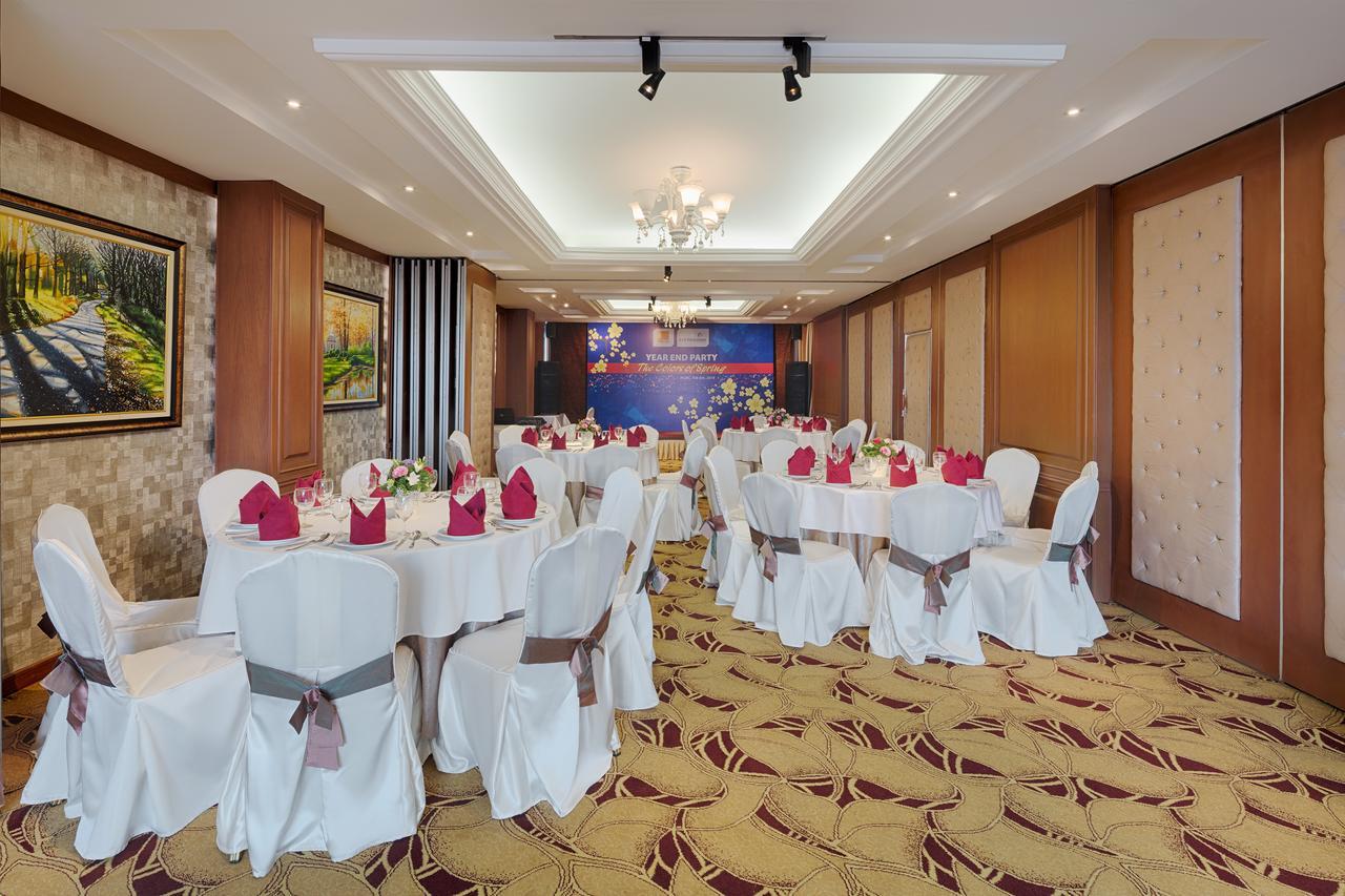 Grand Silverland Hotel Ho Chi Minh City Bagian luar foto